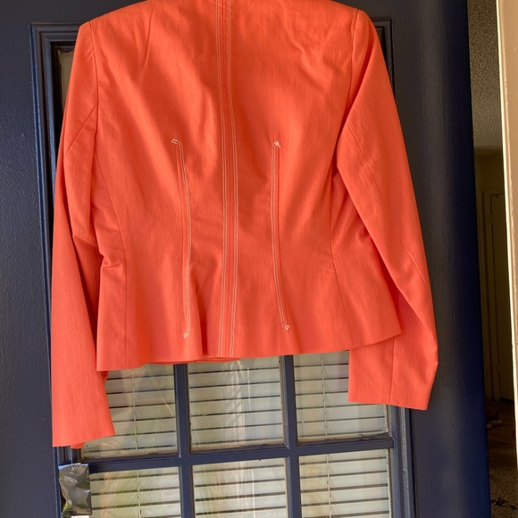 Signature Pants Suit by Larry Levine - Picture 3 of 4